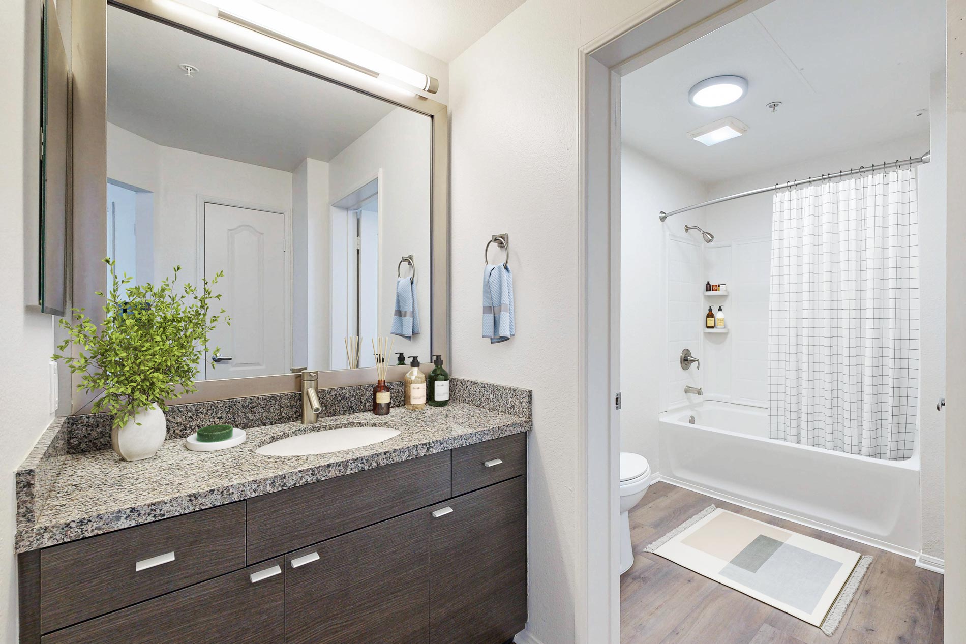 Coming Soon: Luxury Lodge - Gallery Image
